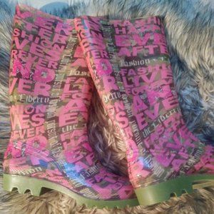 Rain Boots Size 8